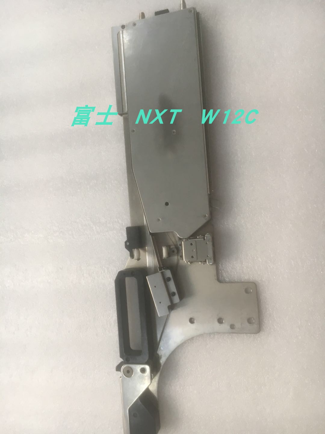 富士NXT系列_W12C_二代有感應(yīng)器系列飛達電動飛達